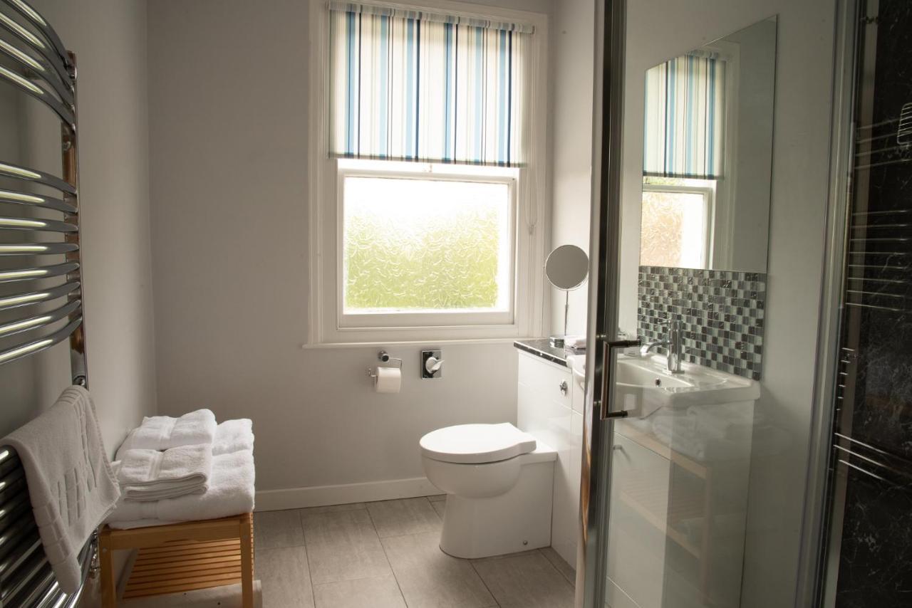 Lewesdon B&B Lyme Regis Eksteriør billede