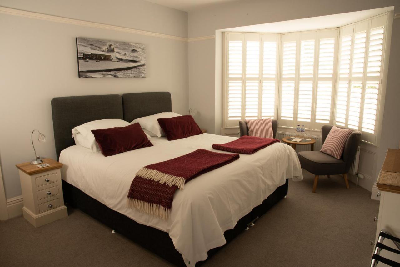 Lewesdon B&B Lyme Regis Eksteriør billede